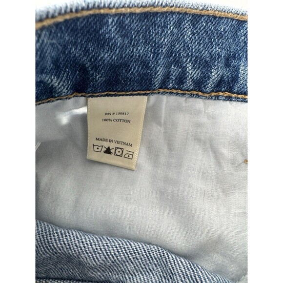 Altar’d State Relaxed Denim Cutoff Shorts Light Wash Women’s Size M Excellent - Picture 8 of 9